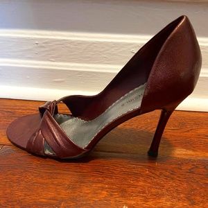 BCBGIRLS: Size 7.5 4-inch Burgundy Heels